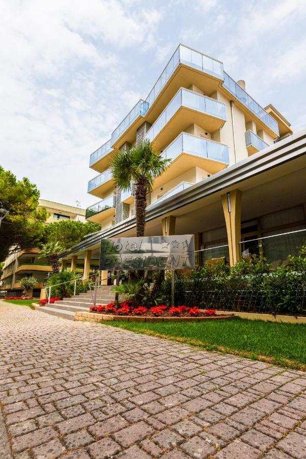 Hotel President Bibione Exterior photo