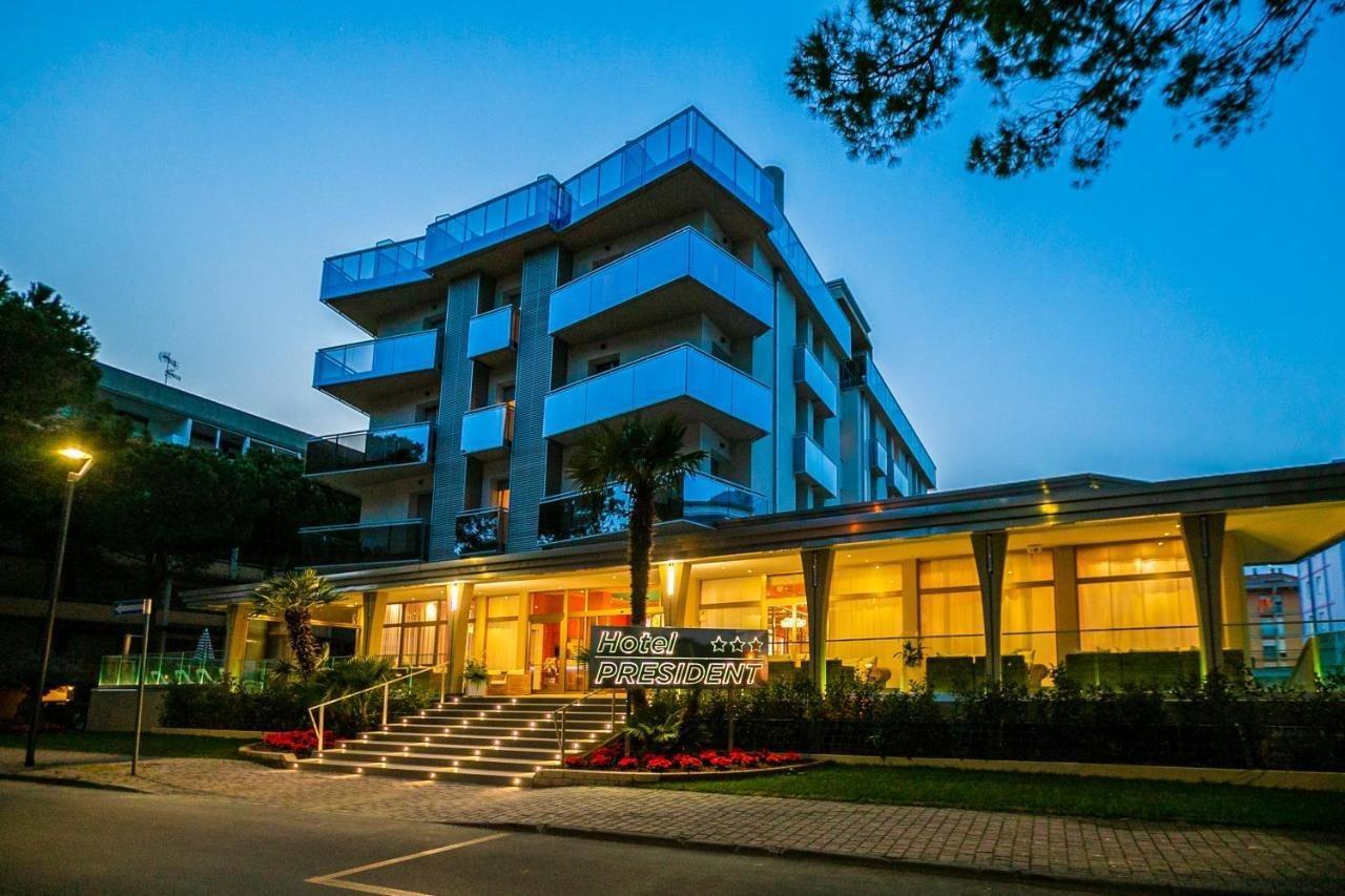 Hotel President Bibione Exterior photo