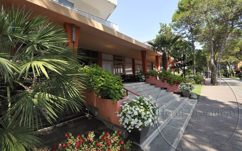 Hotel President Bibione Exterior photo