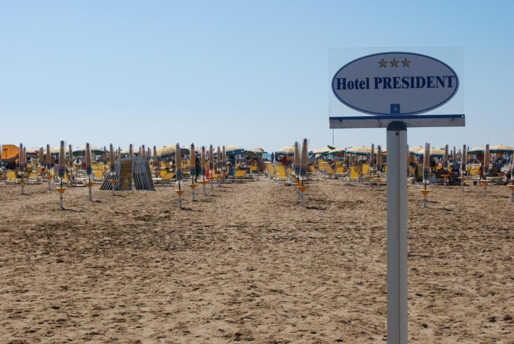 Hotel President Bibione Exterior photo